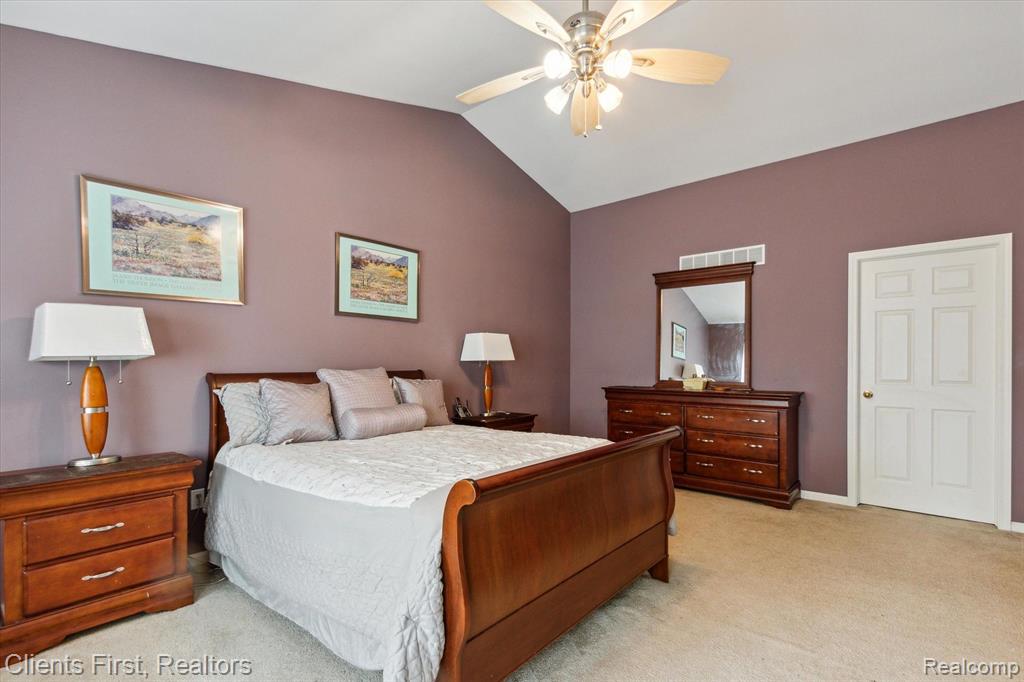 43872 N TIMBERVIEW Drive, Belleville, MI 48111 — Photo 23