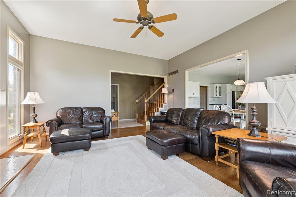 45242 Thornhill Road, Canton, MI 48188 — Photo 14