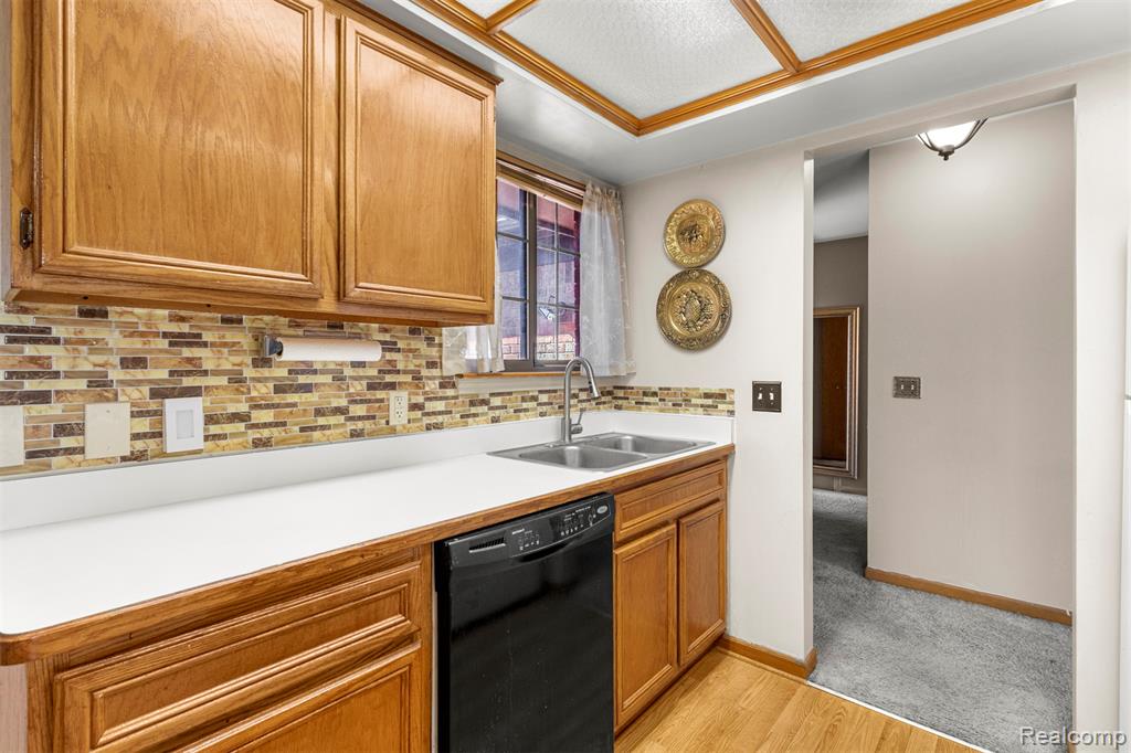 5419 DUKE CT, Warren, MI 48091 — Photo 15