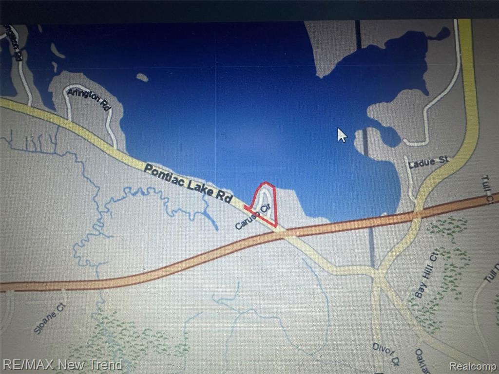 8300 Pontiac Lake Road, White Lake, MI — Photo 20