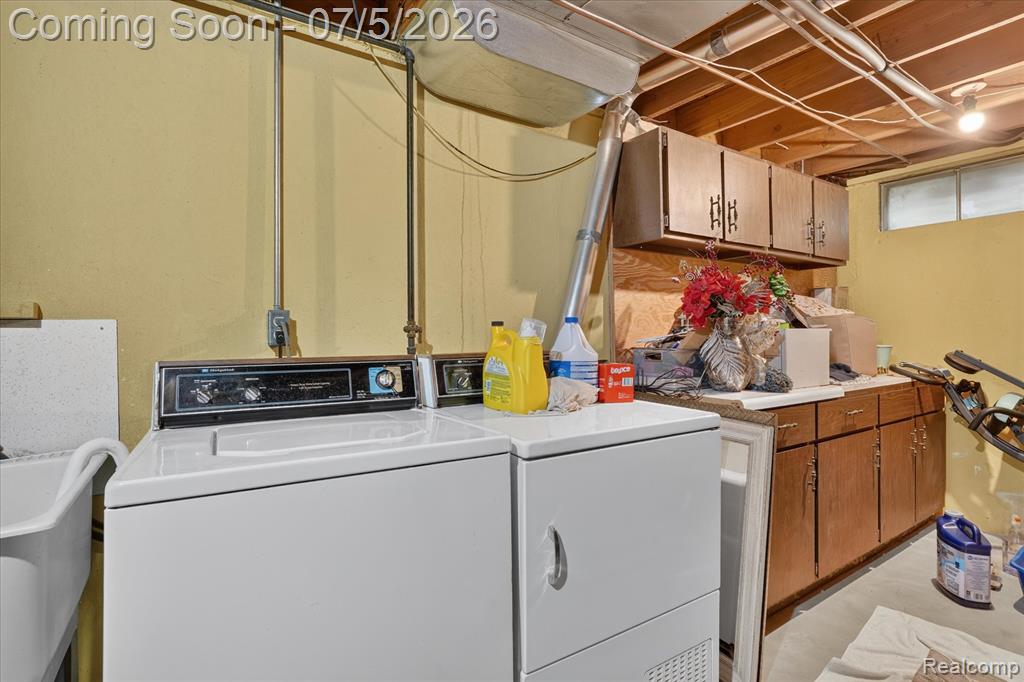 524 W Rockwell Street, Fenton, MI 48430 — Photo 33