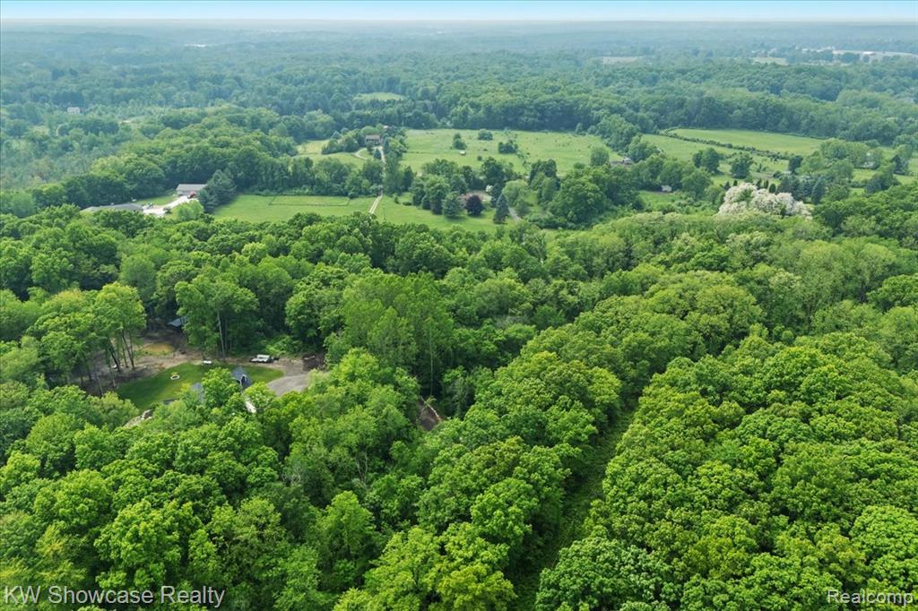 7800 Pontiac Lake Road, White Lake, MI — Photo 15