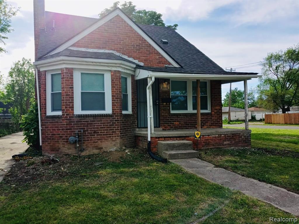 8111 Warwick Street, Detroit, MI 48228 — front exterior