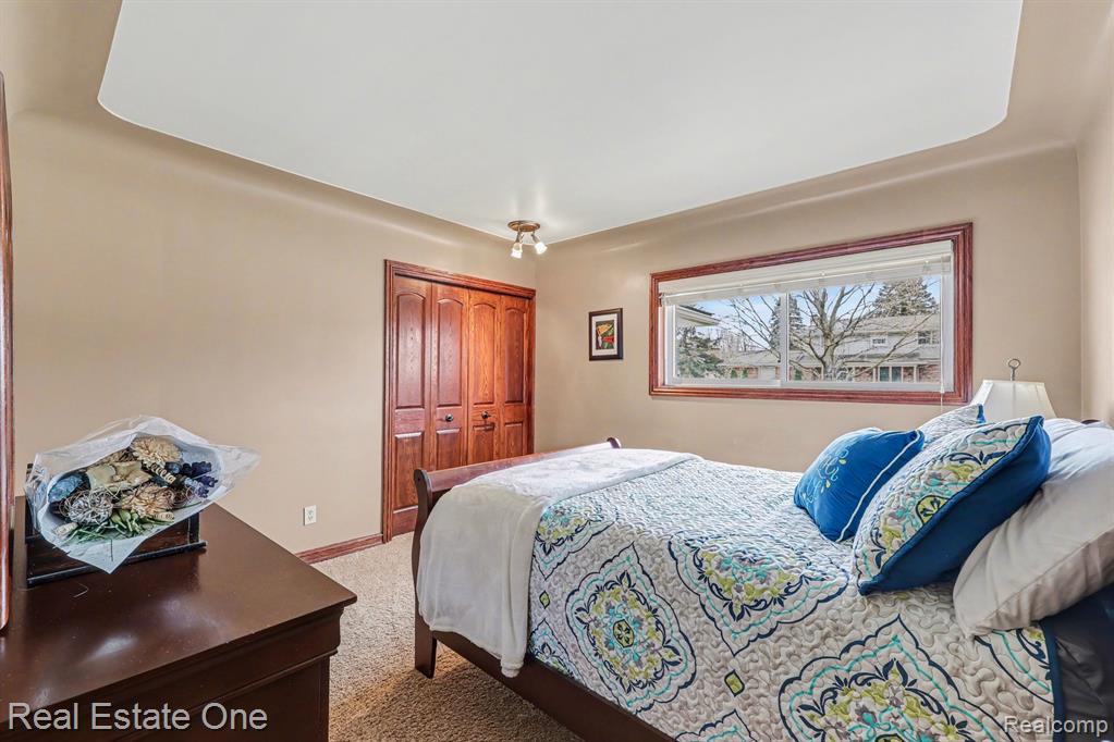 55689 Nocturne Court, Shelby Twp, MI 48316 — Photo 17