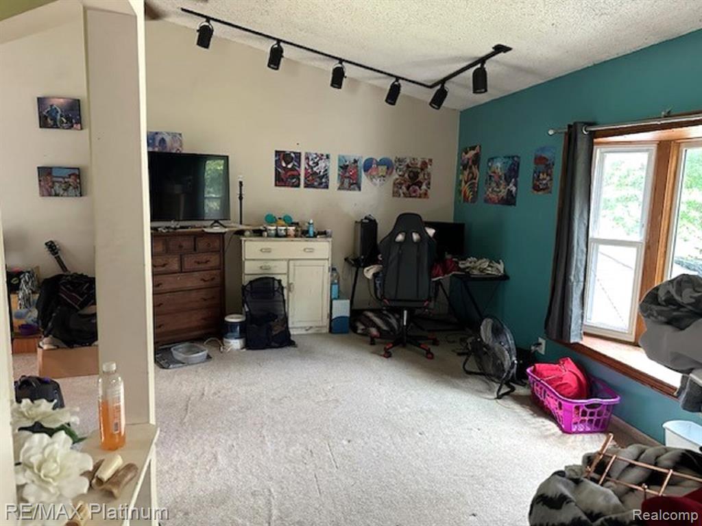 7020 E Carpenter Road, Davison, MI 48423 — Photo 12