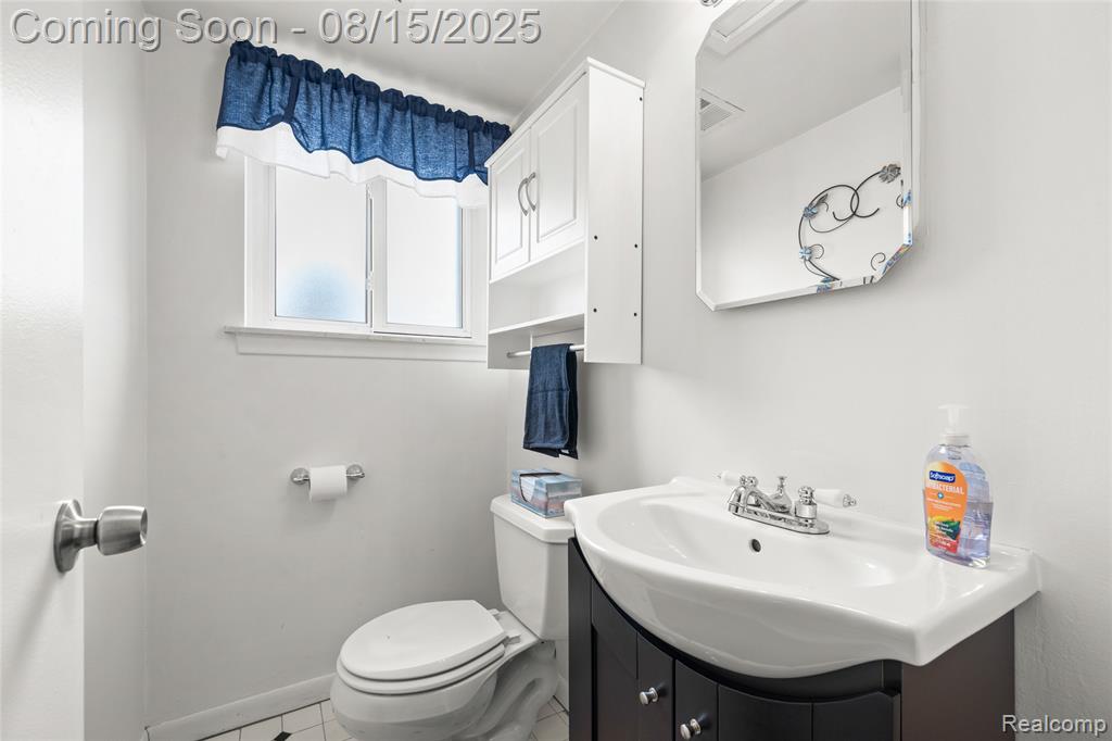 7822 Hillcrest Boulevard, Westland, MI — Photo 18