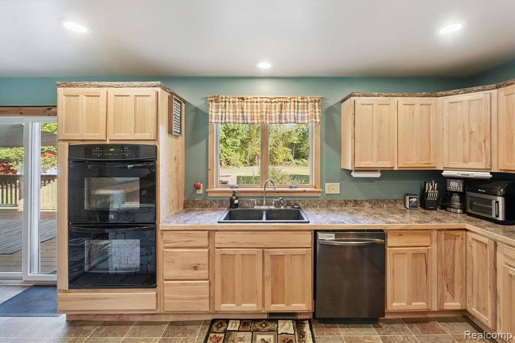 612 W Bath Road, Morrice, MI 48857 — Photo 15