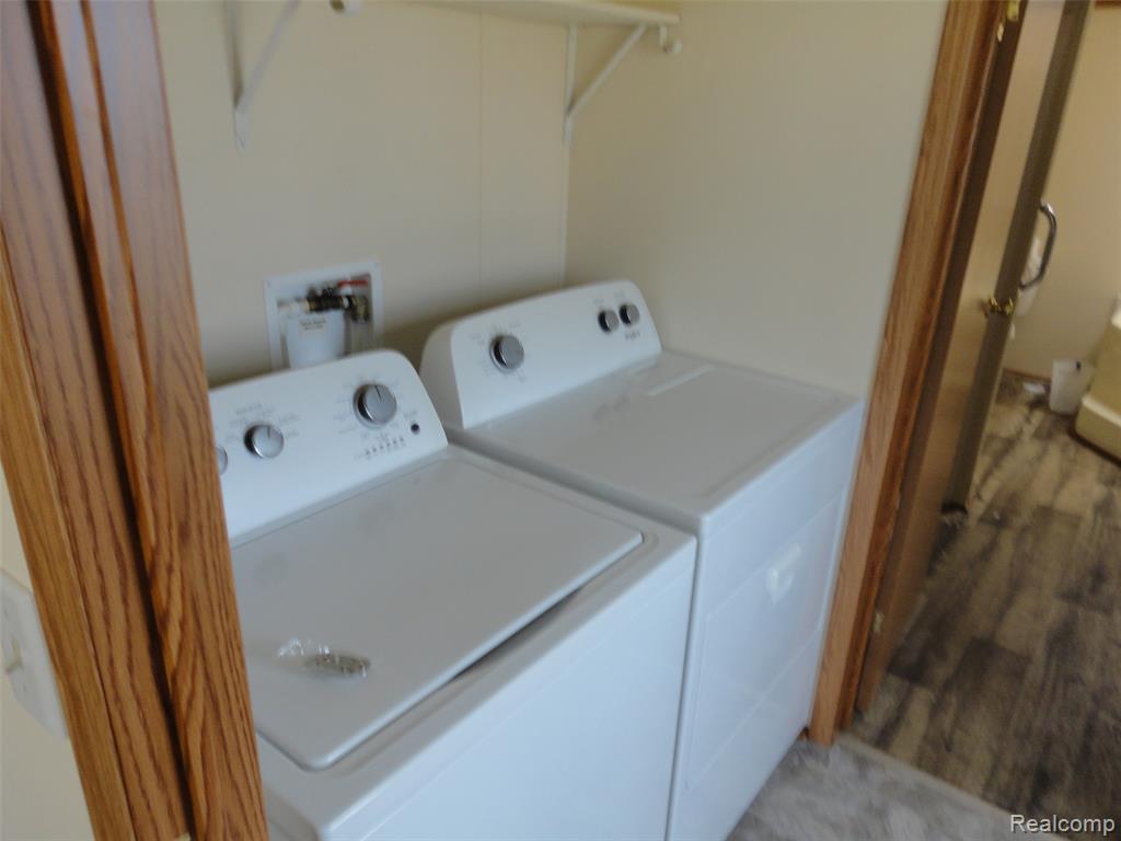 13463 Pear Street, Carleton, MI 48117 — Photo 14