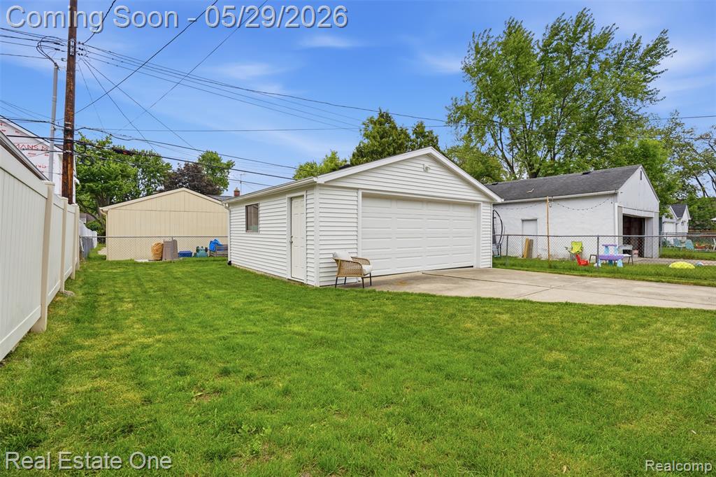 3600 Royal Avenue, Berkley, MI 48072 — Photo 36