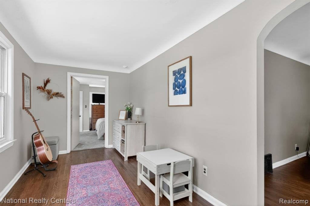 2465 Fairbury, Wixom, MI 48393 — Photo 20