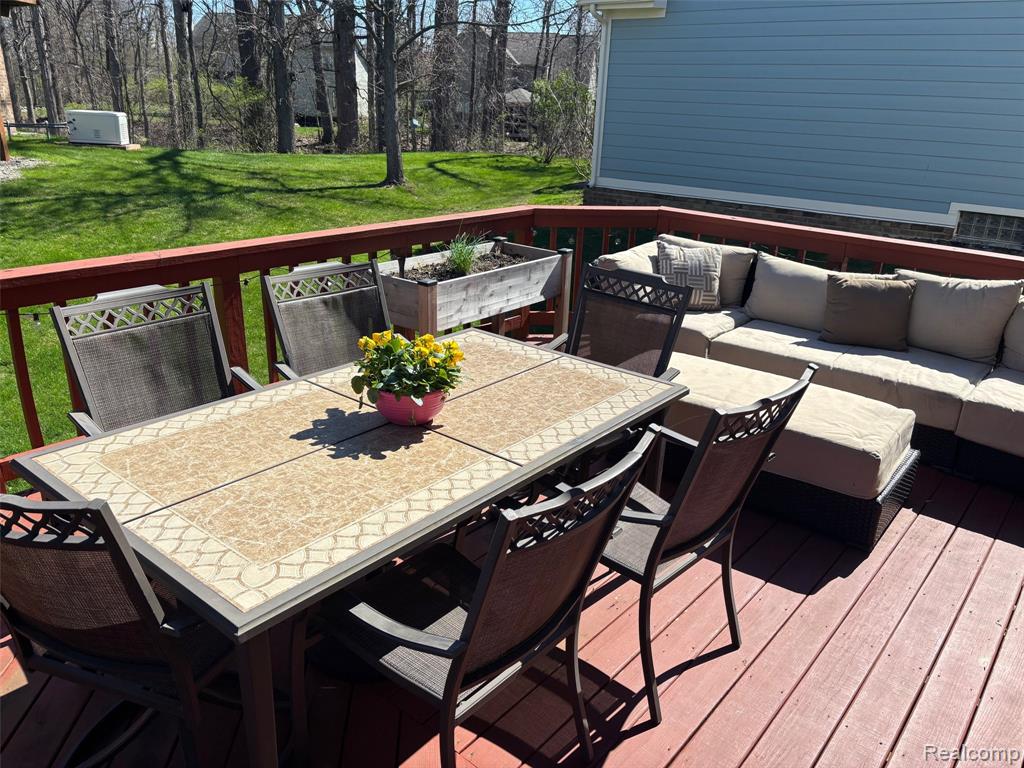 41532 Belden Circle, Novi, MI 48377 — Photo 22