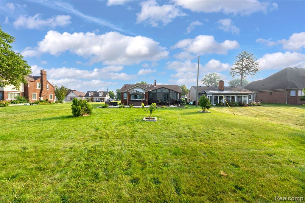 7995 Colony Drive, Clay, MI 48001 — Photo 7