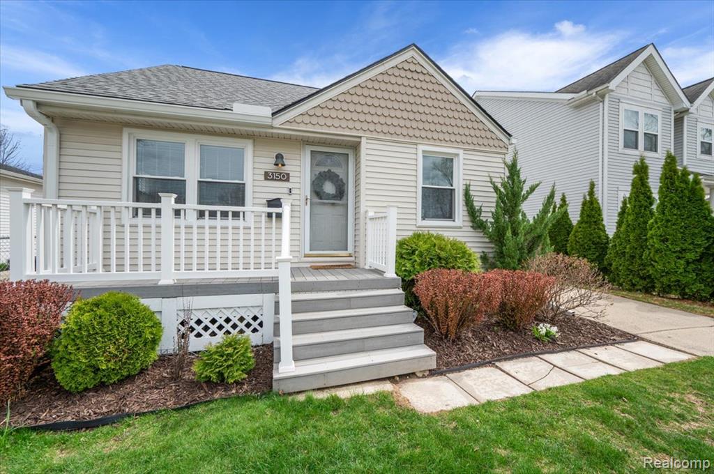 3150 Royal Avenue, Berkley, MI 48072 — Photo 2