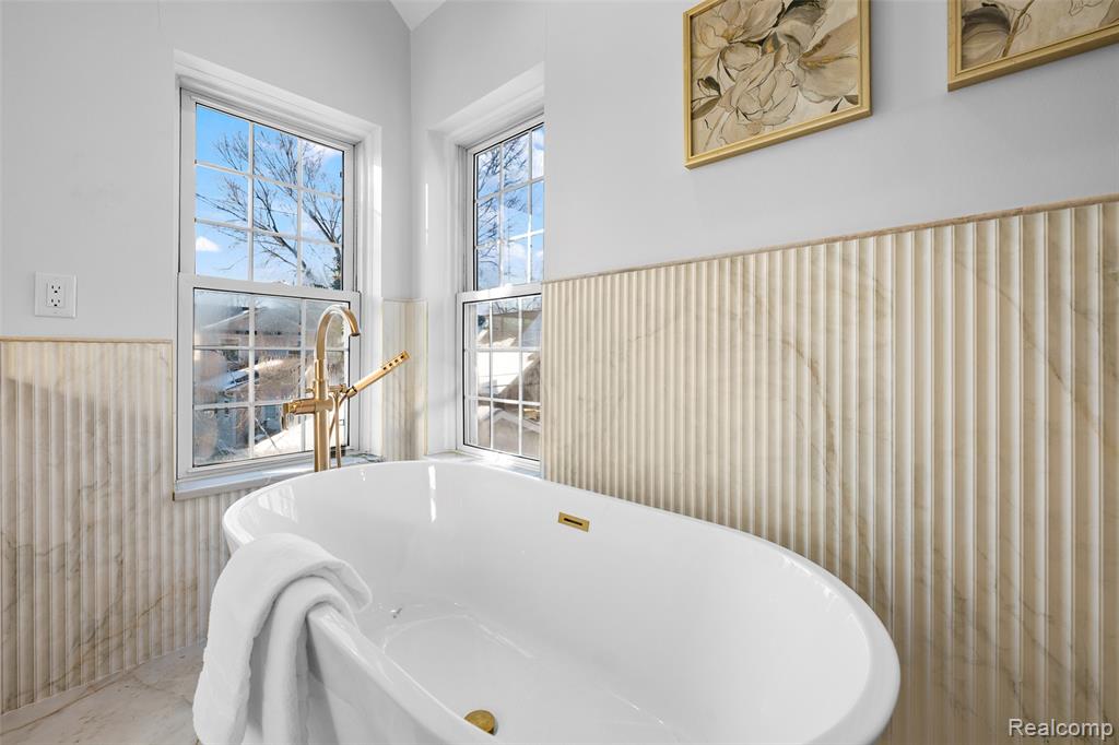 870 Davis Avenue, Birmingham, MI 48009 — Photo 38