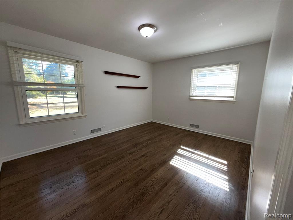 1929 Bayou Drive, Bloomfield, MI 48302 — Photo 16