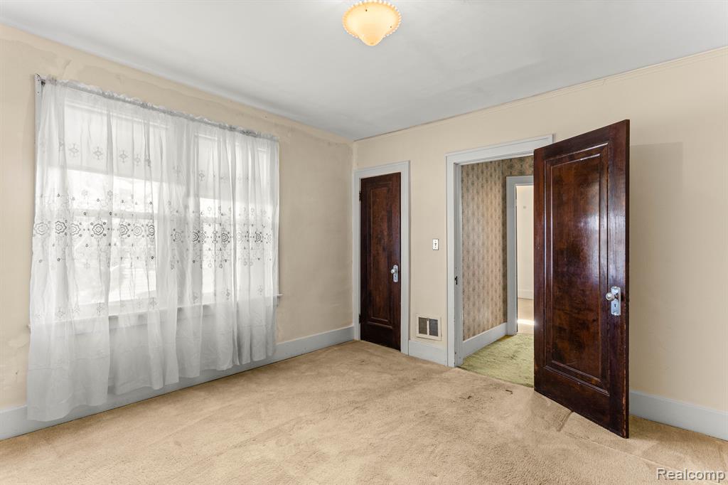 7722 MILLER Road, Dearborn, MI 48126 — Photo 15