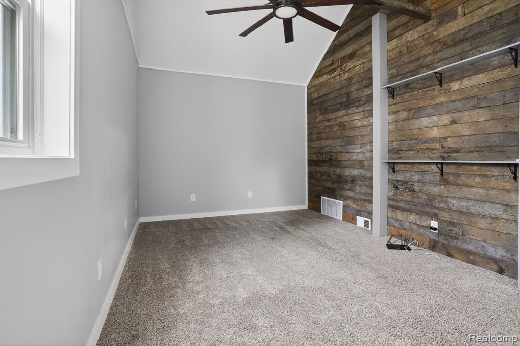200 N River Road, Saginaw, MI 48609 — Photo 20