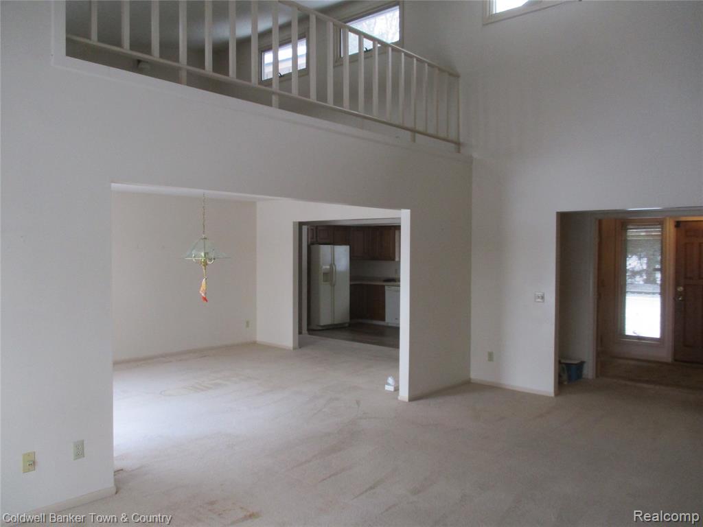9102 Lake Crest Drive, Whitmore Lake, MI 48189 — Photo 9