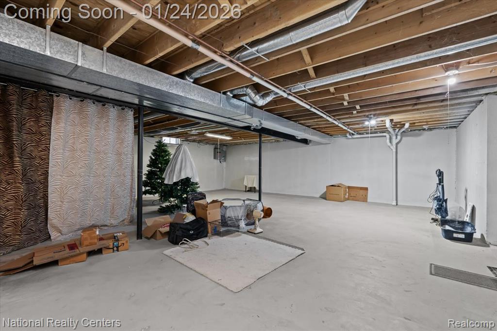 485 Winwood Circle, 115, Walled Lake, MI 48390 — Photo 33