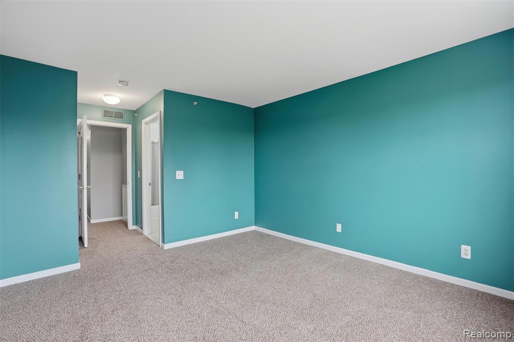 39478 Springwater Drive, Northville, MI 48168 — Photo 29
