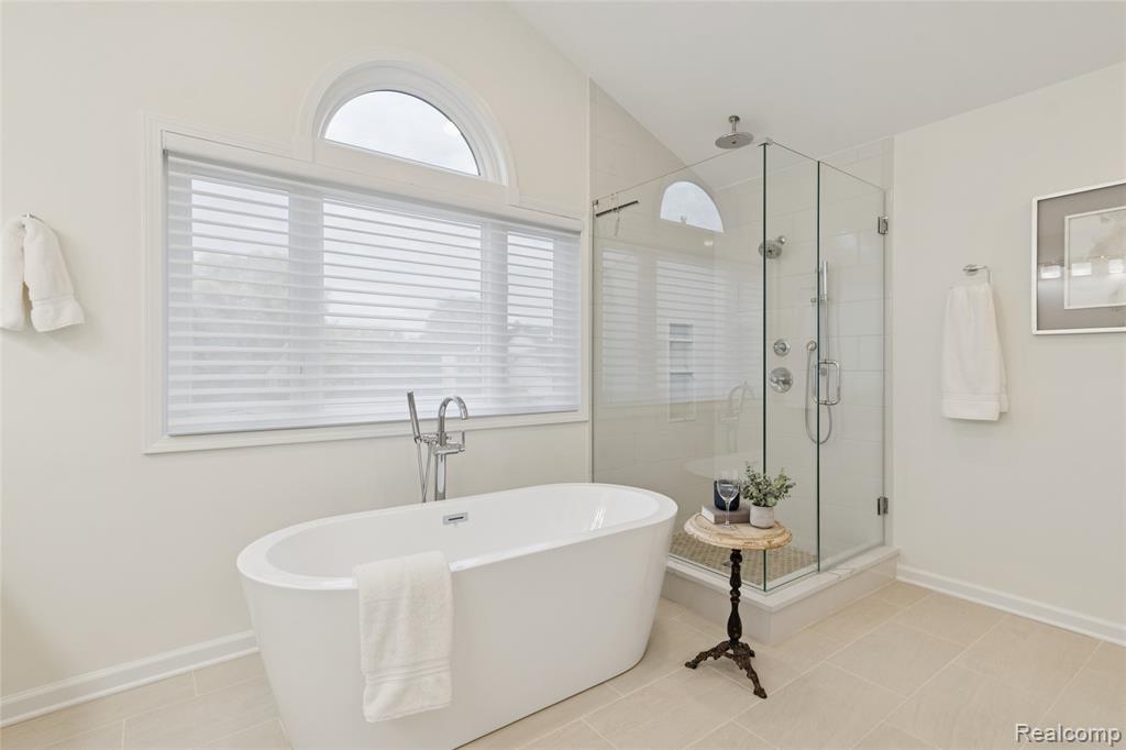 47691 Royal Pointe Drive, Canton, MI 48187 — Photo 41