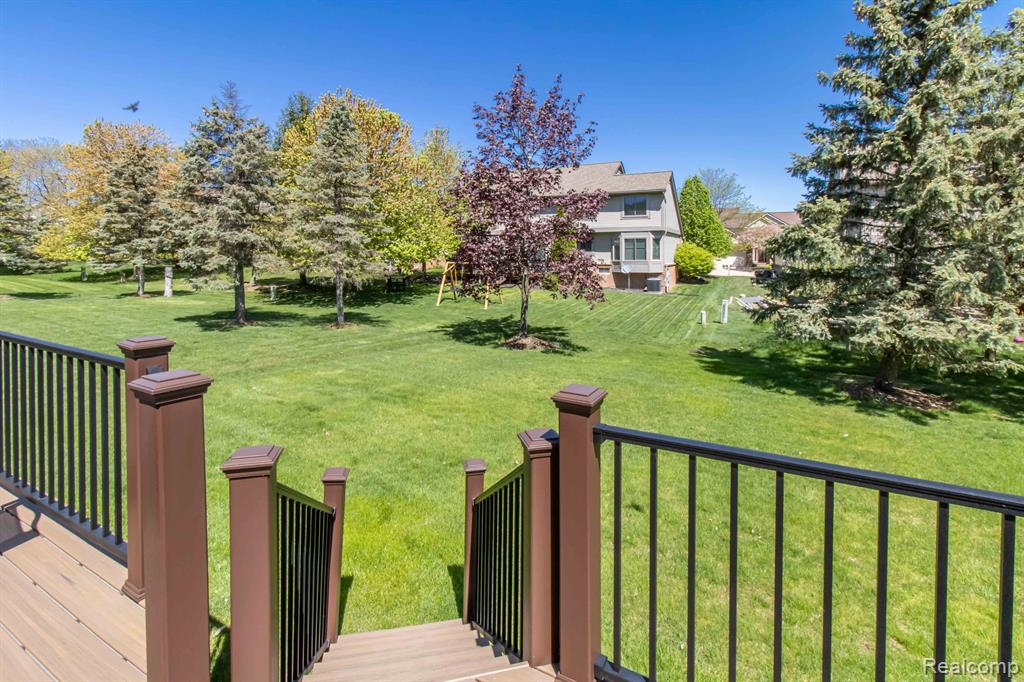 42852 SANDSTONE Drive, Novi, MI 48377 — Photo 33