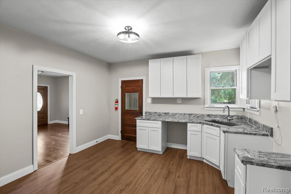 1105 Oak Street, Wyandotte, MI 48192 — Photo 10