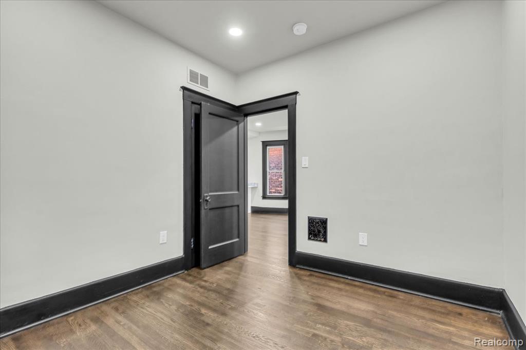 5240 Commonwealth Street, Detroit, MI 48208 — Photo 22