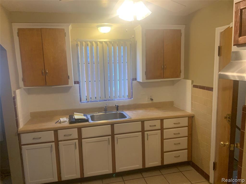 17195-17197 STOEPEL Street, Detroit, MI 48221 — Photo 7