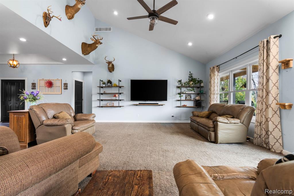 10465 Seymour Road, Gaines Vlg, MI 48436 — Photo 41