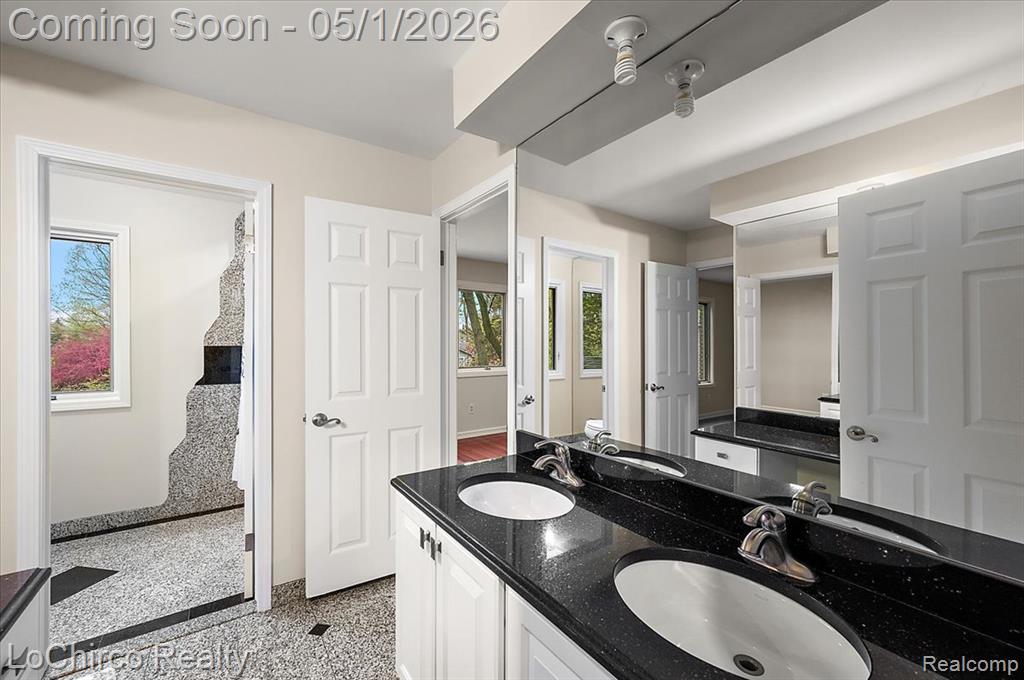 6019 Glen Eagles Drive, West Bloomfield, MI 48323 — Photo 29