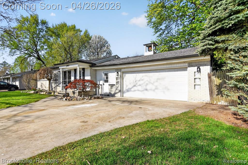 29807 Champine Street, Saint Clair Shores, MI 48082 — Photo 2