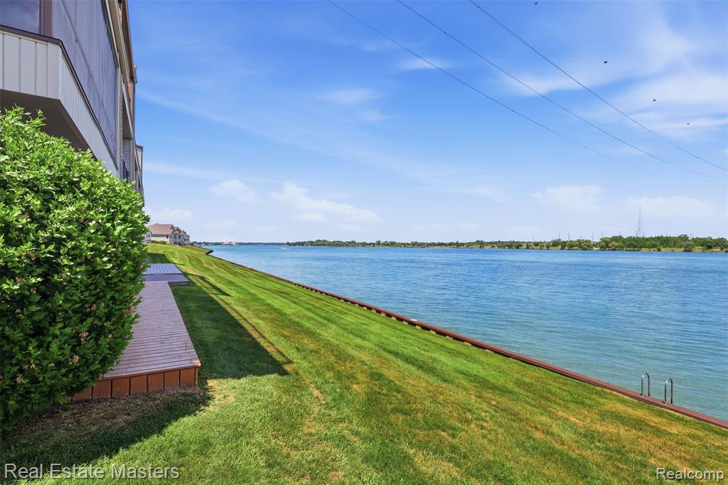 3997 River Road, 6, East China, MI — Photo 9