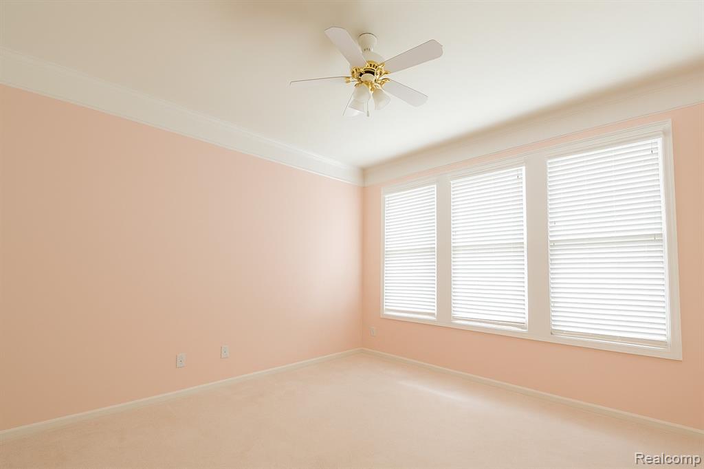5401 Creekmonte Drive, Oakland, MI 48306 — Photo 6
