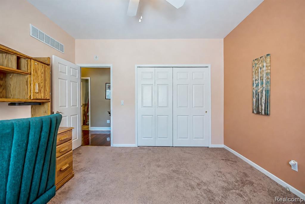 6093 Rosewood Parkway, White Lake, MI 48383 — Photo 13