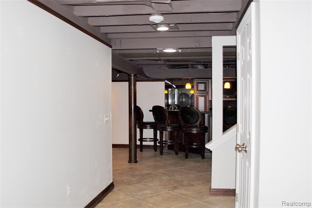 719 Upper Scotsborough Way, Bloomfield Hills, MI 48304 — Photo 23