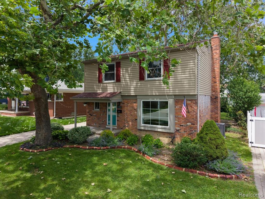 754 W Baker Avenue, Commerce Twp, MI — Photo 35
