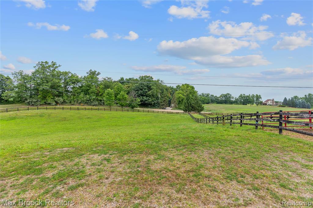 4536 Crandall Road, Howell, MI 48855 — Photo 79