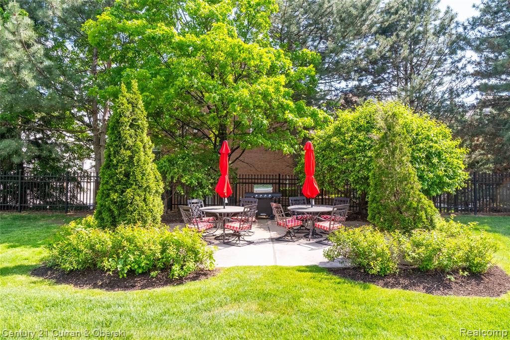 5000 Town Center, 1606, Southfield, MI 48075 — Photo 37