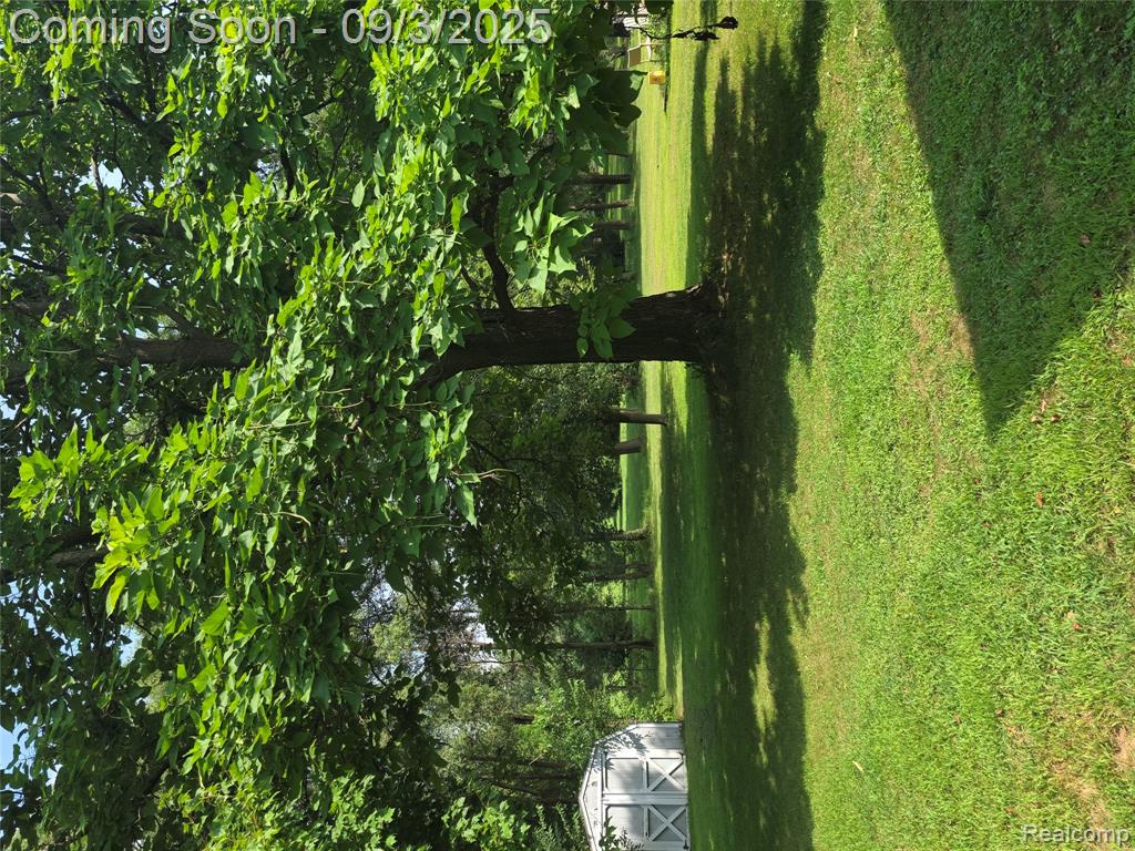 5450 N Vassar Road, Flint, MI 48506 — Photo 3
