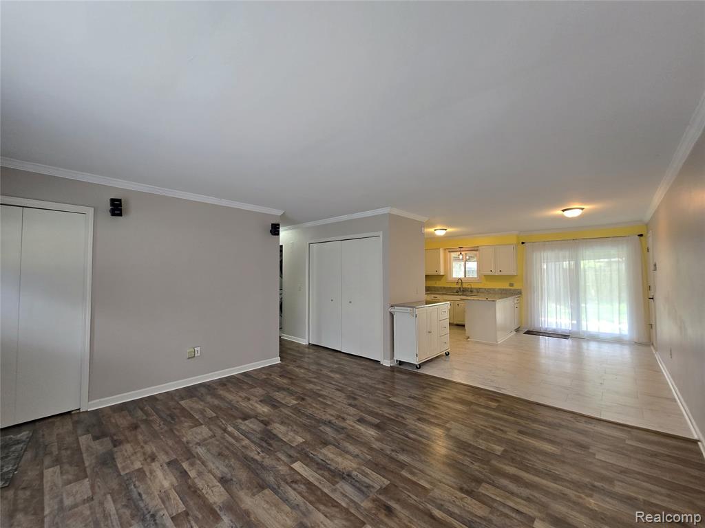 1855 Luneta Court, Commerce Twp, MI 48382 — Photo 5
