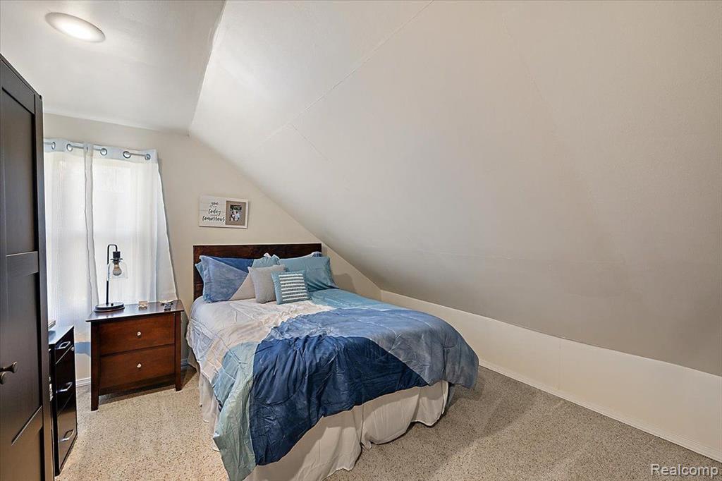 6738 GRAND BEACH Drive, Brighton, MI 48114 — Photo 34