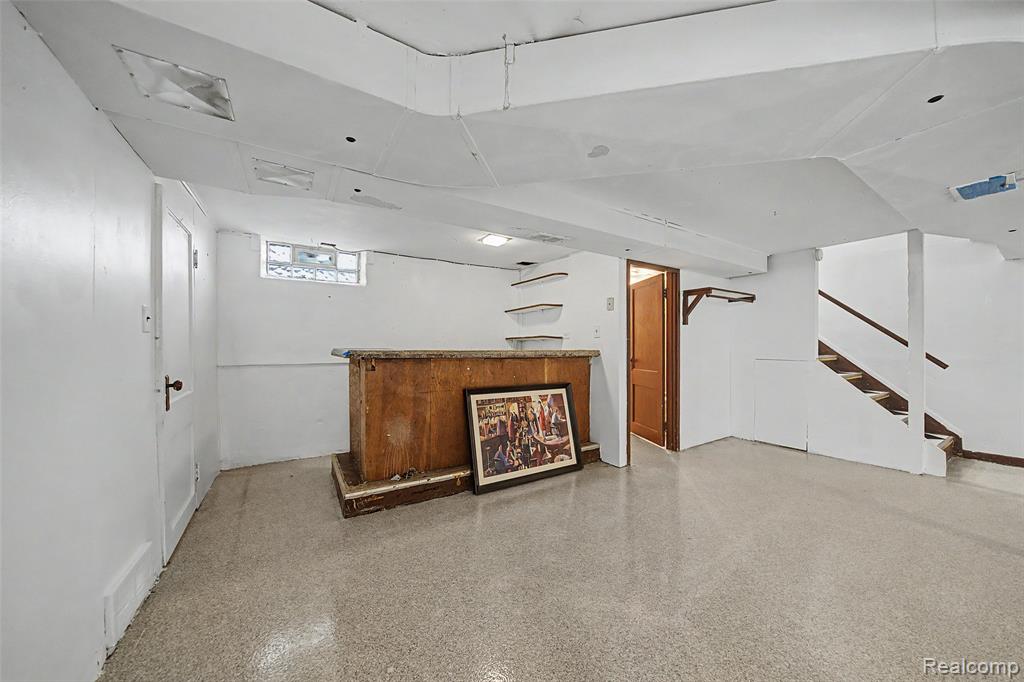 76 W Katherine Avenue, Madison Heights, MI 48071 — Photo 17