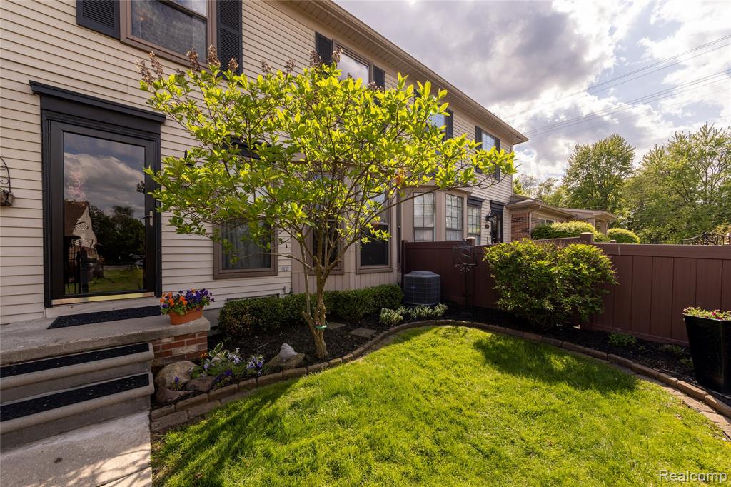 41390 Southwind Drive, Canton, MI 48188 — Photo 20