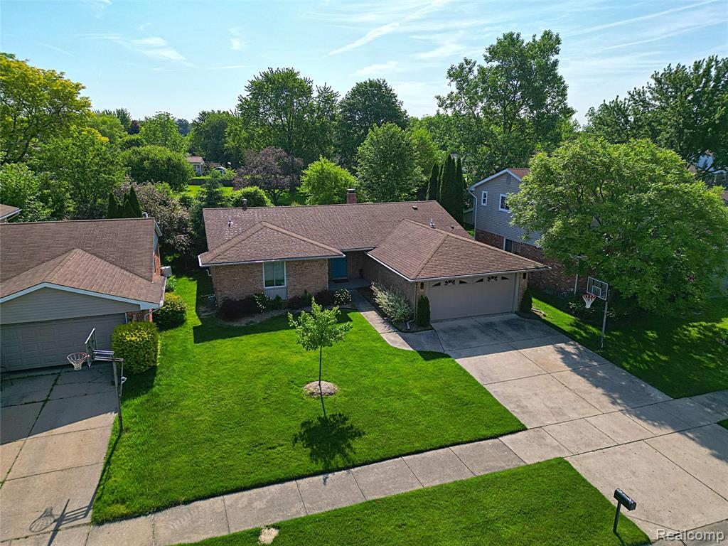 6198 Raintree Drive, Canton, MI 48187 — Photo 2