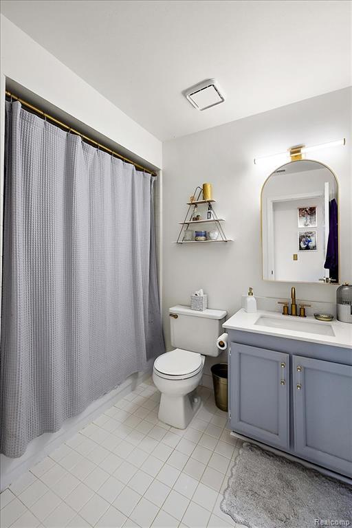 41999 King Edward Court, Clinton Twp, MI 48038 — Photo 19