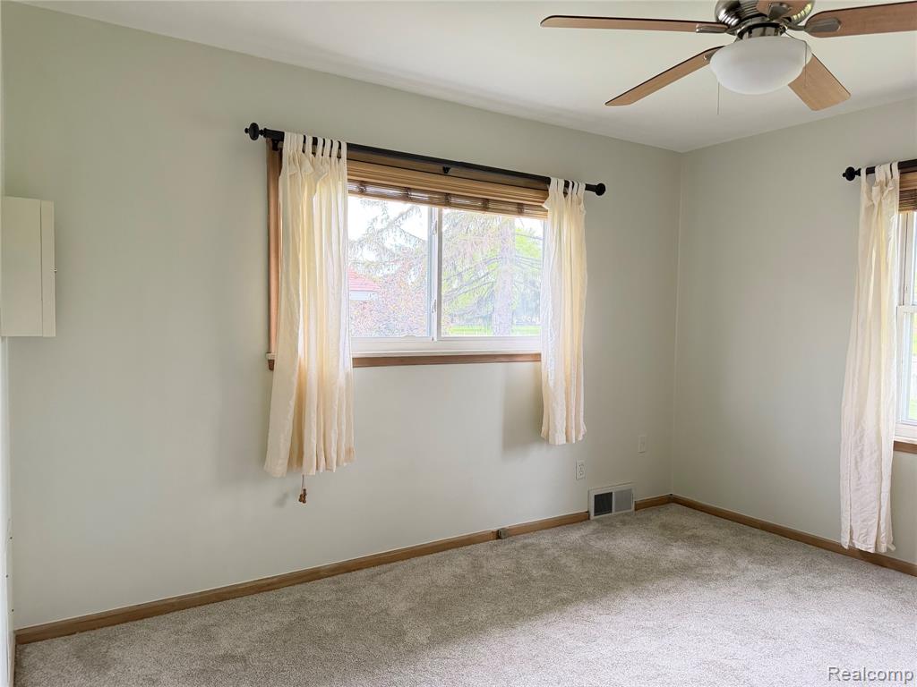 25651 S River Road, Harrison Township, MI — Photo 28