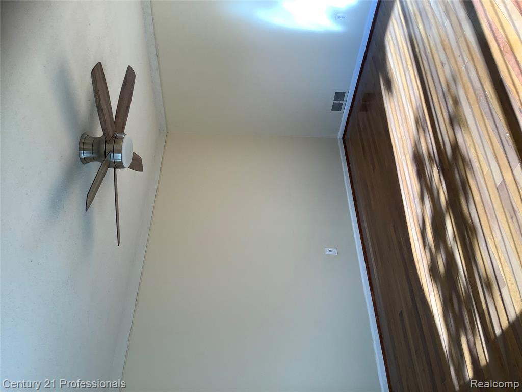 467 Forest Street, Westland, MI 48186 — Photo 10