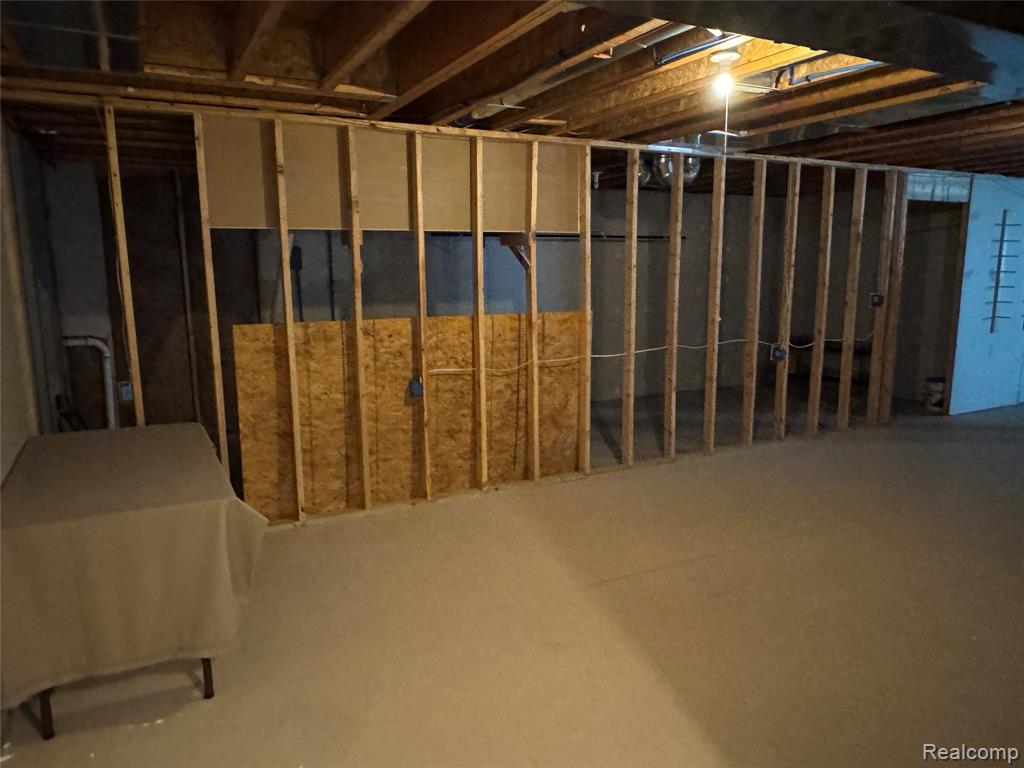 5402 Raubinger Road, Swartz Creek, MI 48473 — Photo 22