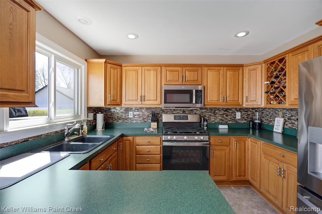 32644 Conrad Street, New Baltimore, MI 48047 — Photo 7